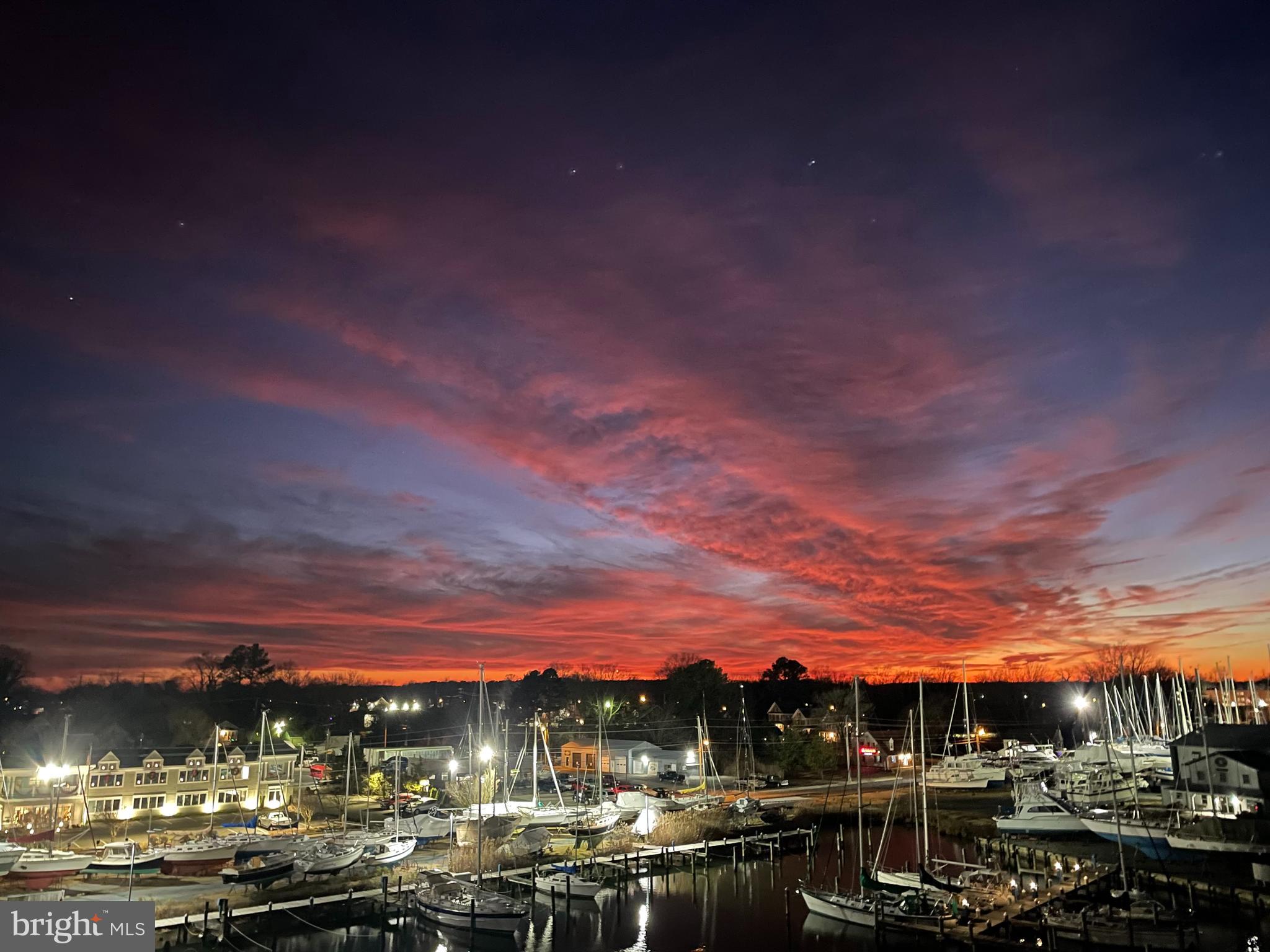 DEEP HARBOR - Residential