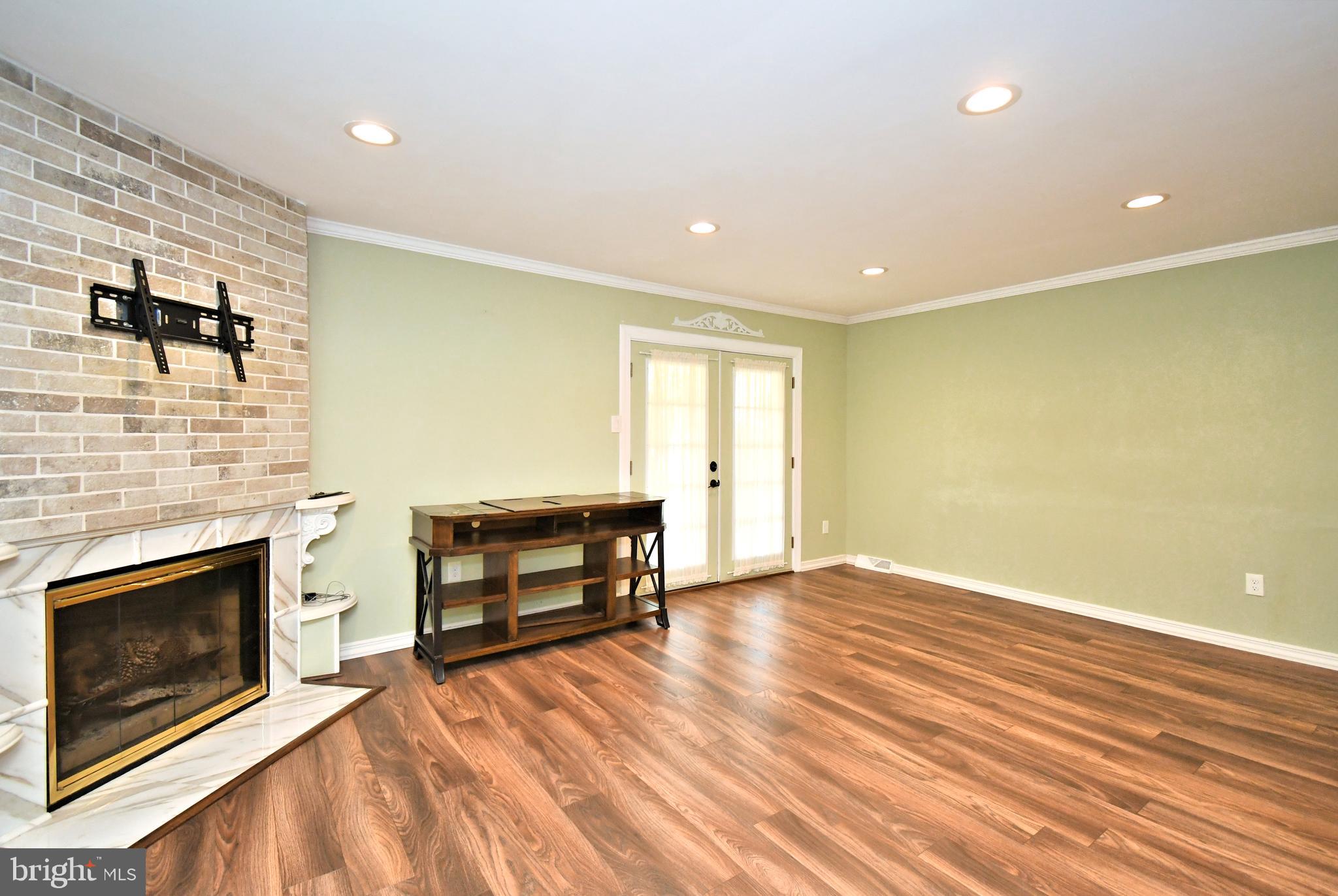 TAPESTRY - Residential