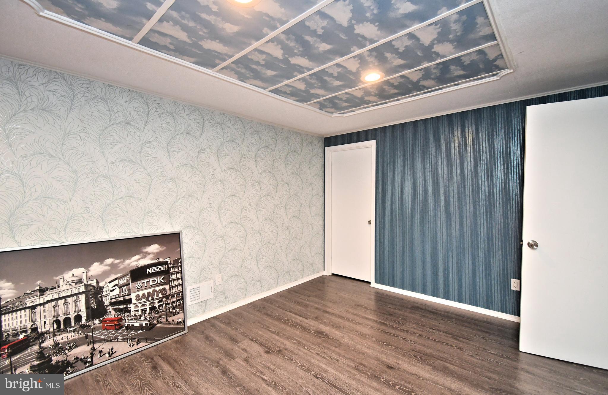 TAPESTRY - Residential