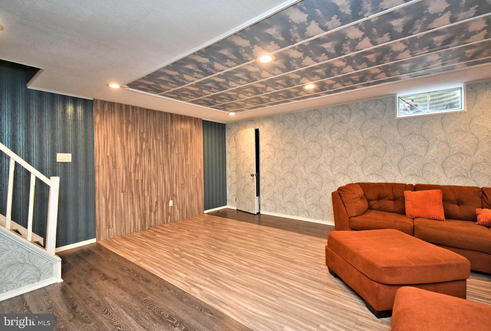 TAPESTRY - Residential