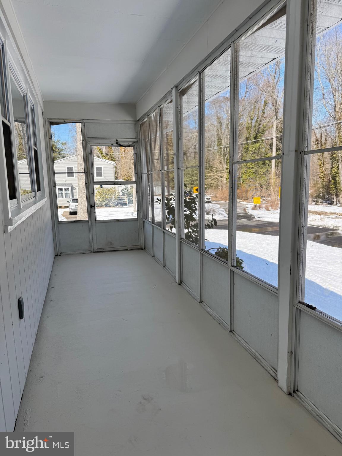 SILVER LAKE - Residential