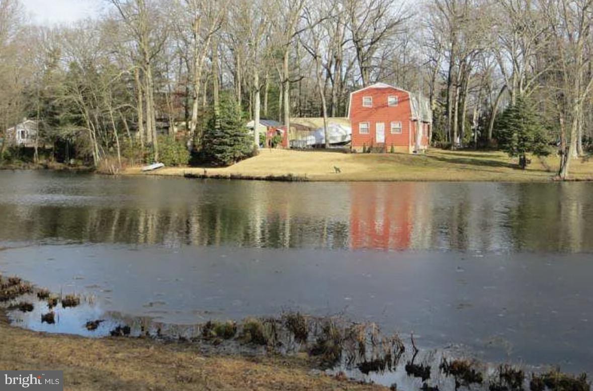 SILVER LAKE - Residential
