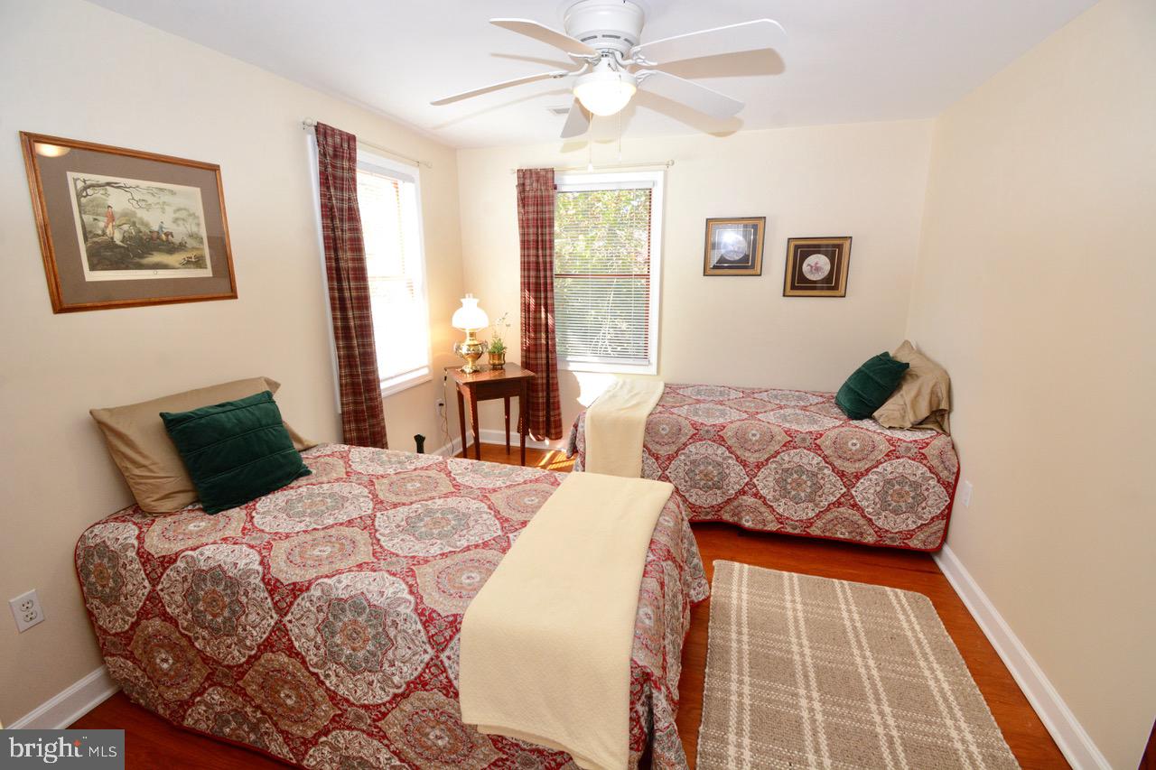 BELLEVUE - Residential Lease