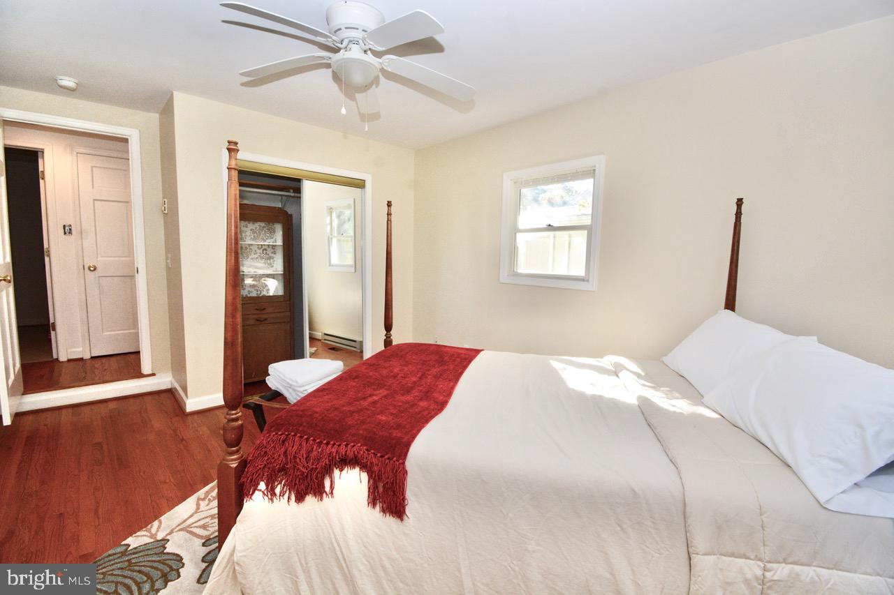 BELLEVUE - Residential Lease