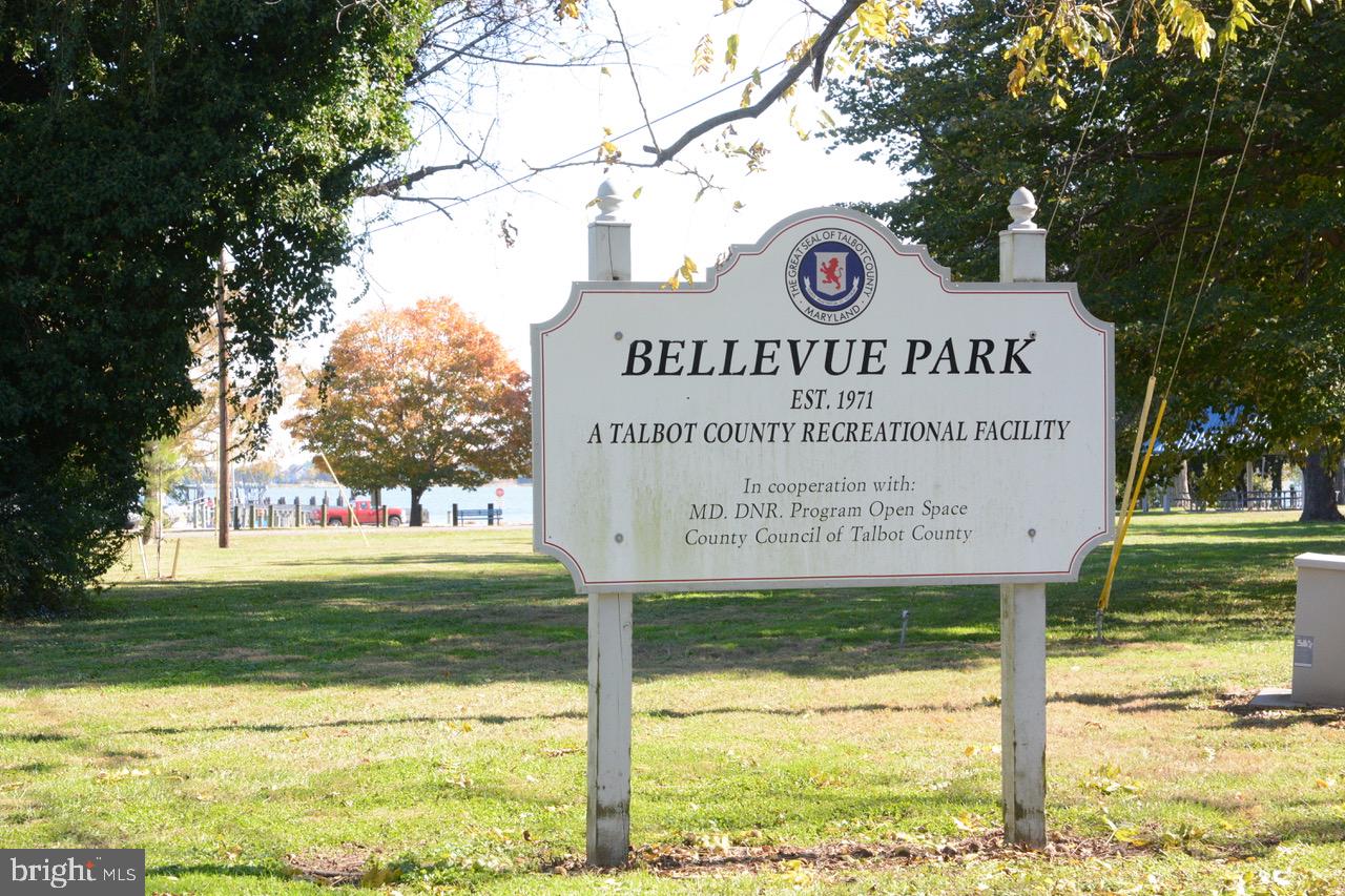 BELLEVUE - Residential Lease