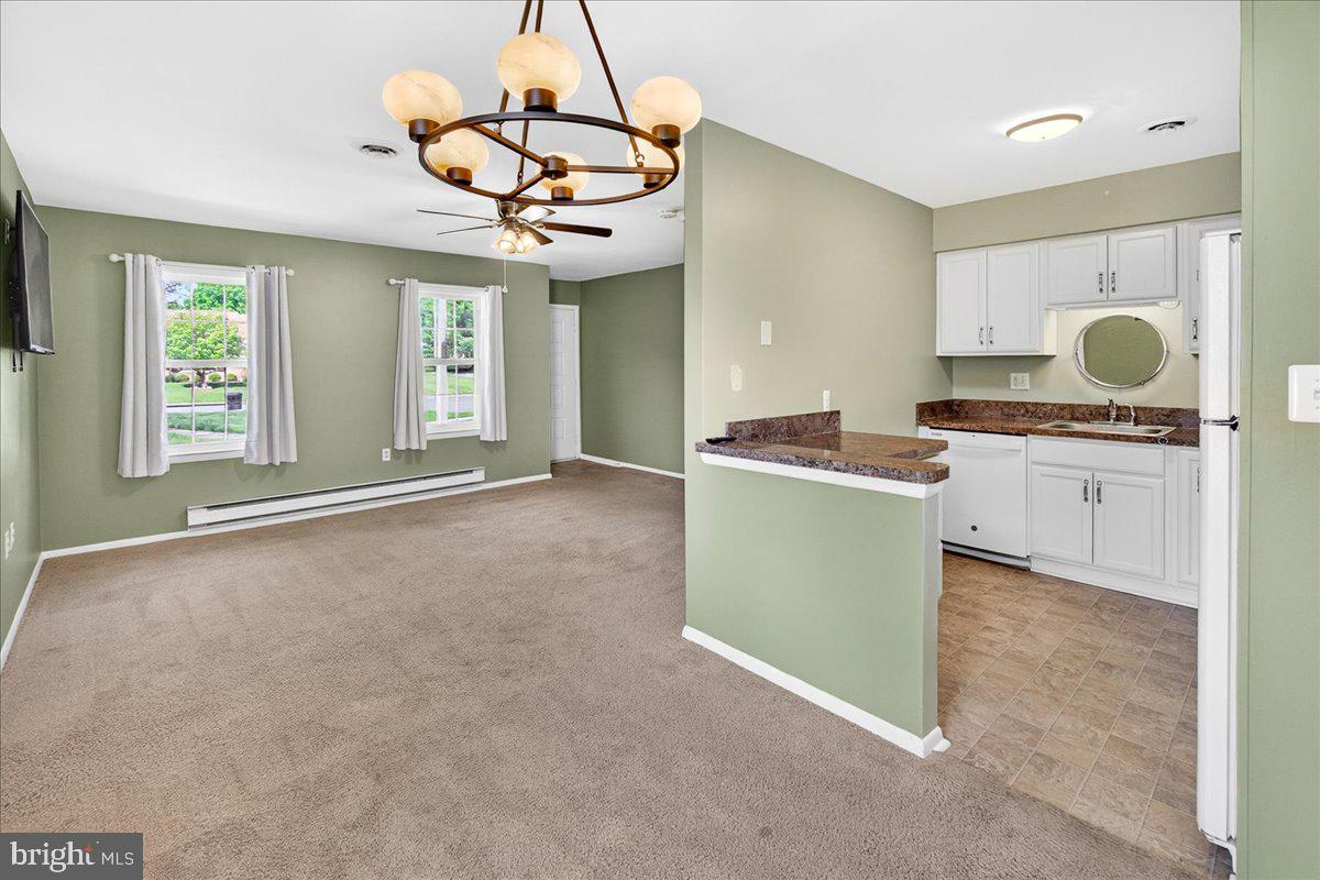 CRESTWOOD VILLAGE - Residential