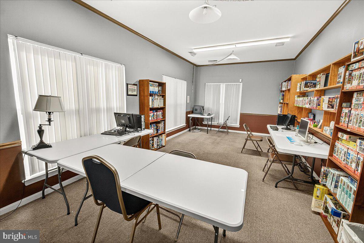 CRESTWOOD VILLAGE - Residential
