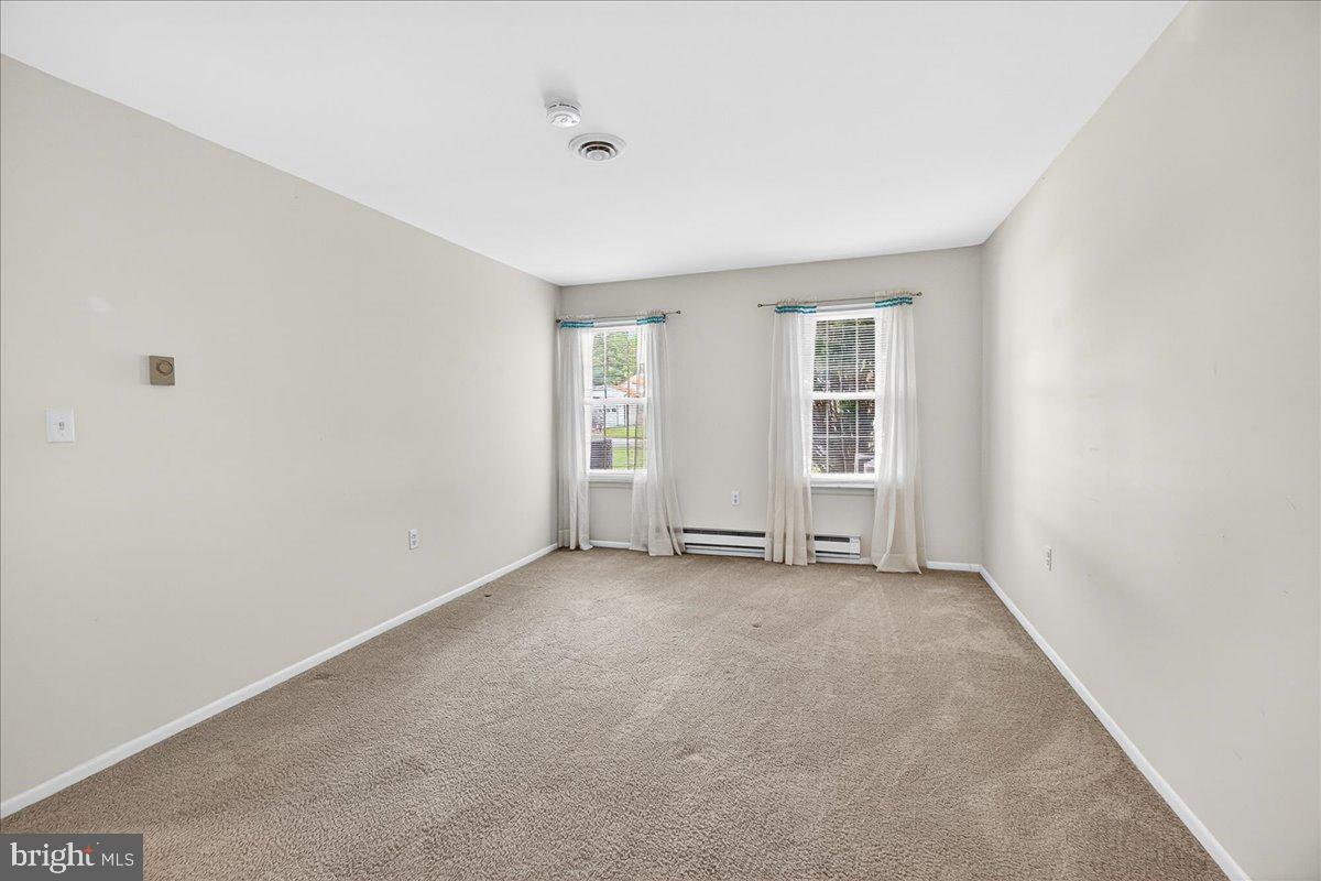 CRESTWOOD VILLAGE - Residential