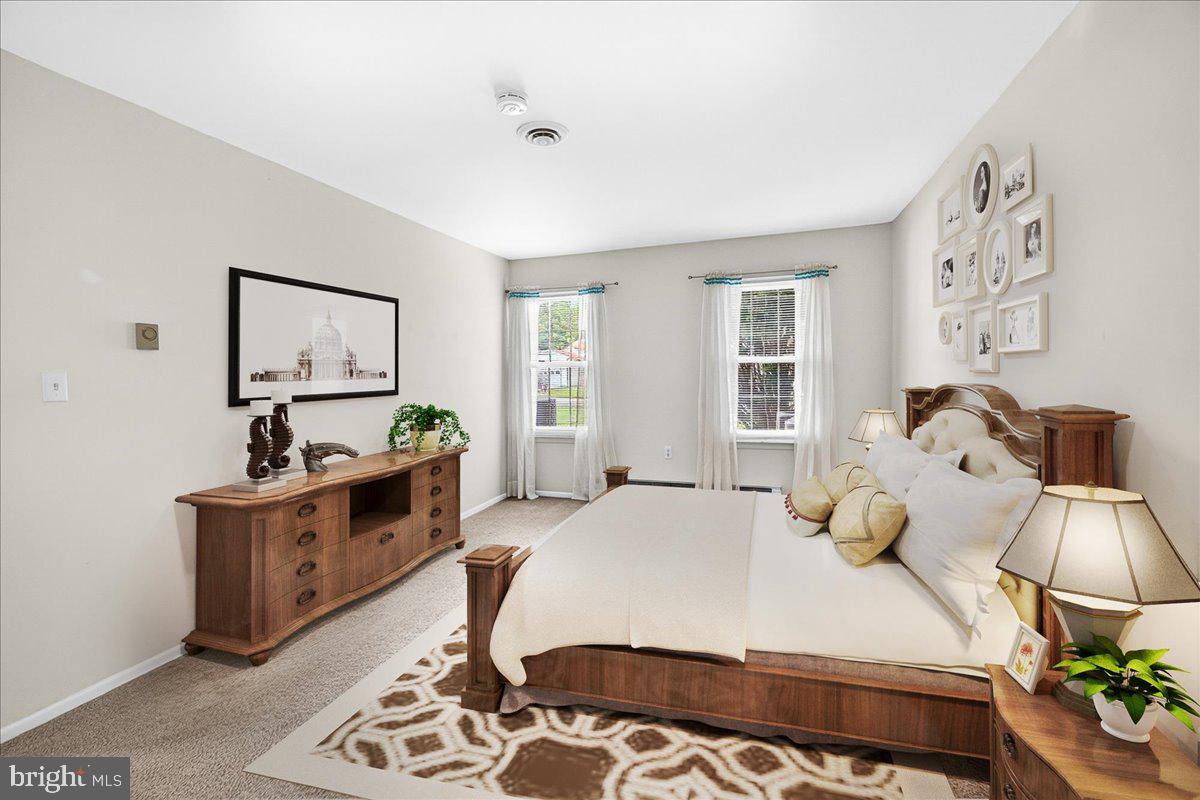 CRESTWOOD VILLAGE - Residential
