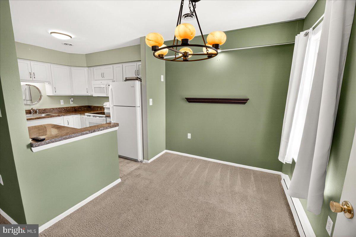 CRESTWOOD VILLAGE - Residential