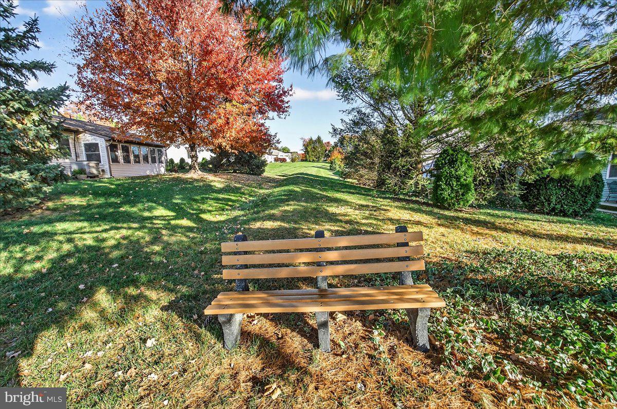 CRESTWOOD VILLAGE - Residential