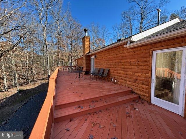 LITTLE MOUNTAIN ESTATES - Residential