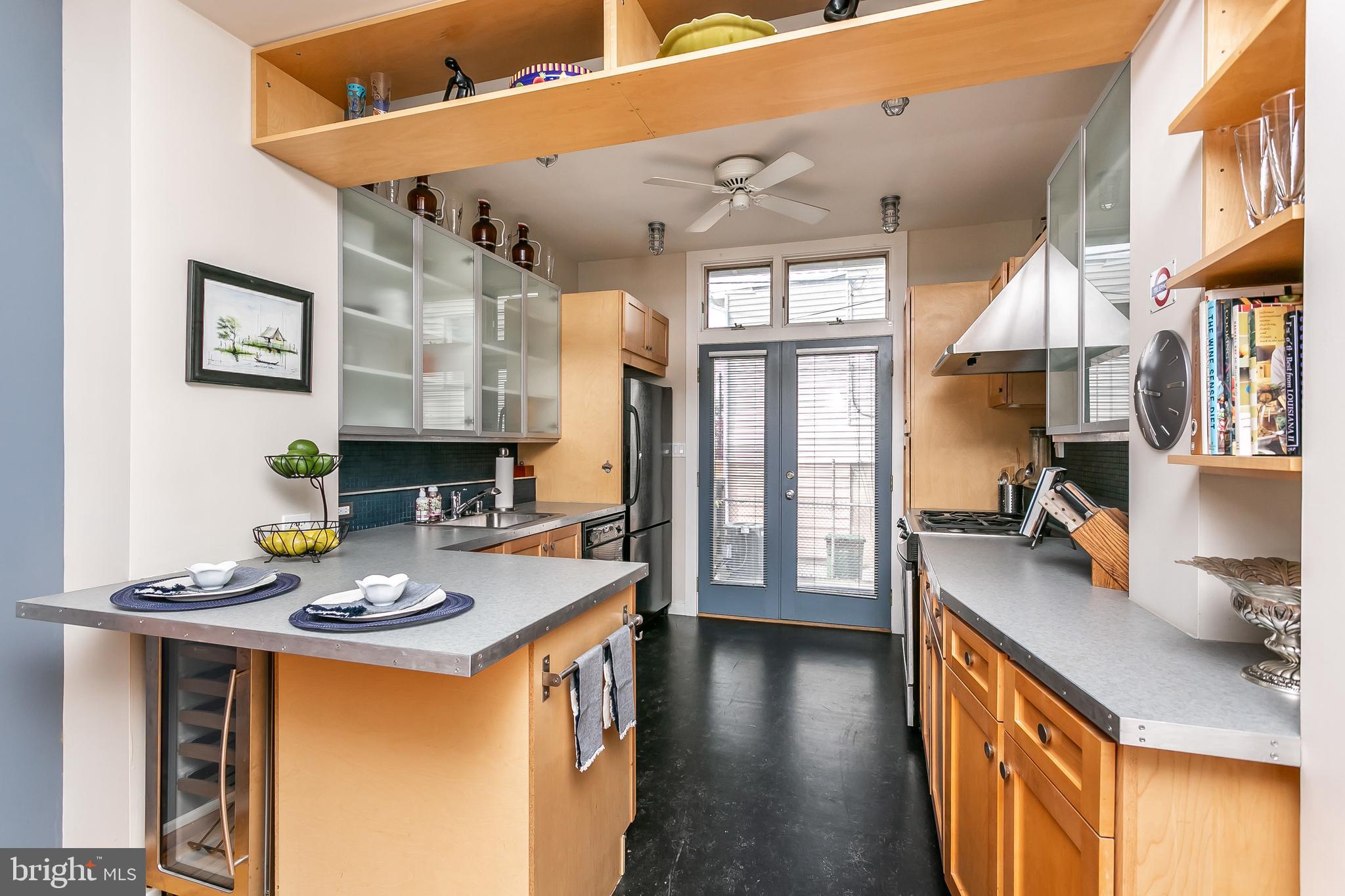 RIVERSIDE - Residential