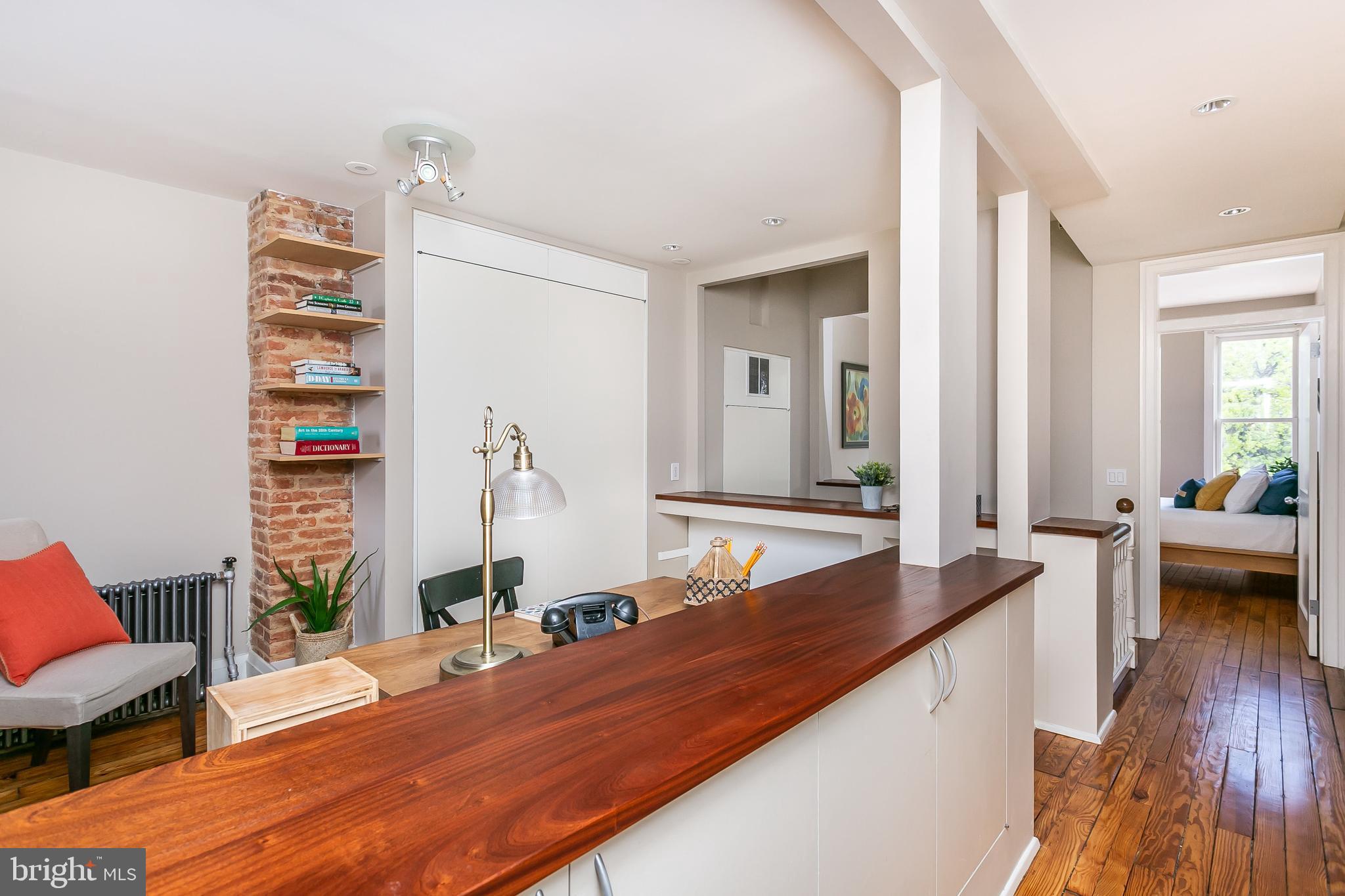 RIVERSIDE - Residential