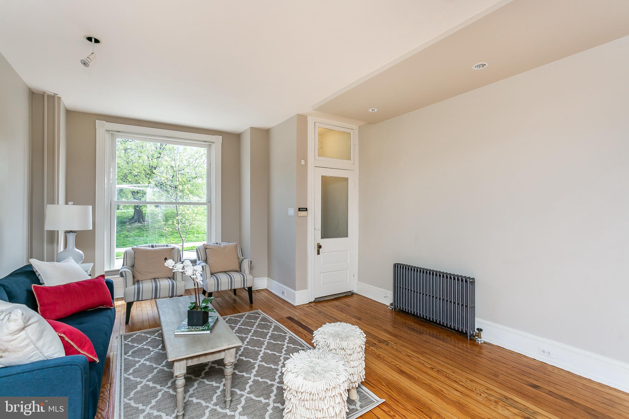 RIVERSIDE - Residential