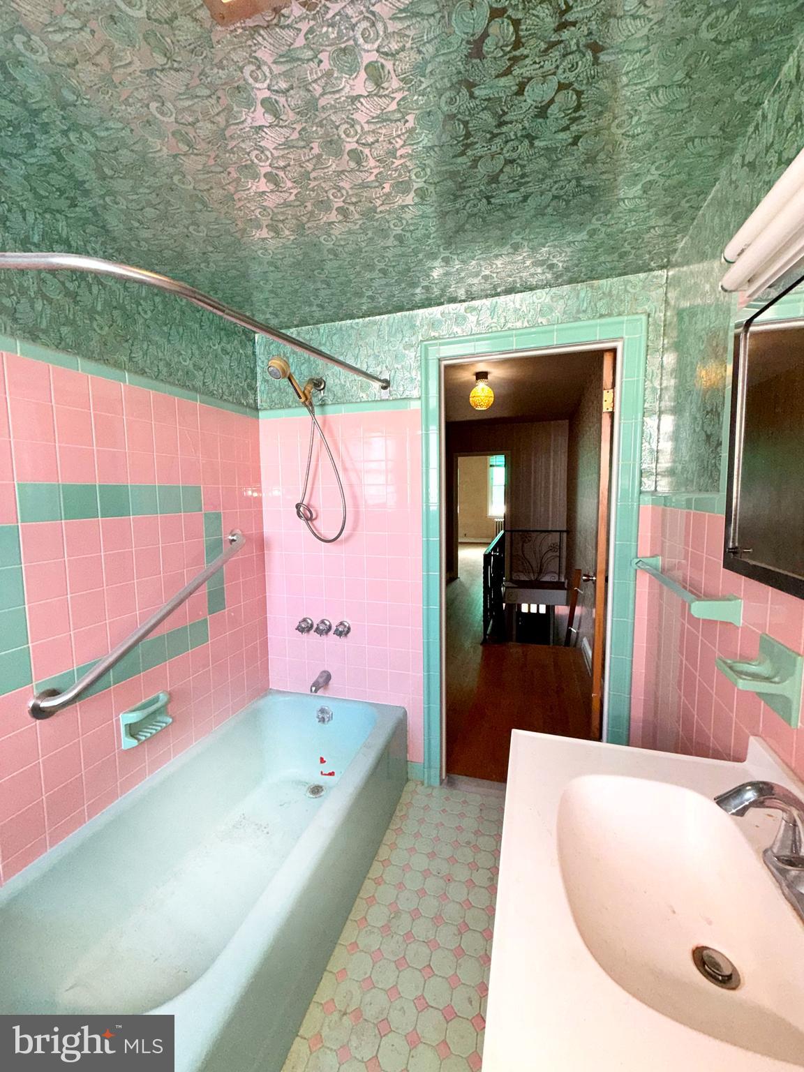 PASSYUNK SQUARE - Residential