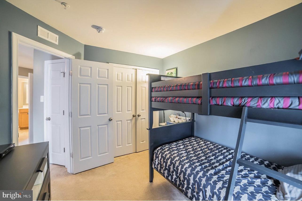 LAKES AT STANSBURY SHORE - Residential Lease