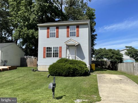 Photo of 7717 Grace Avenue, PASADENA, MD 21122 (MLS # MDAA2150380)