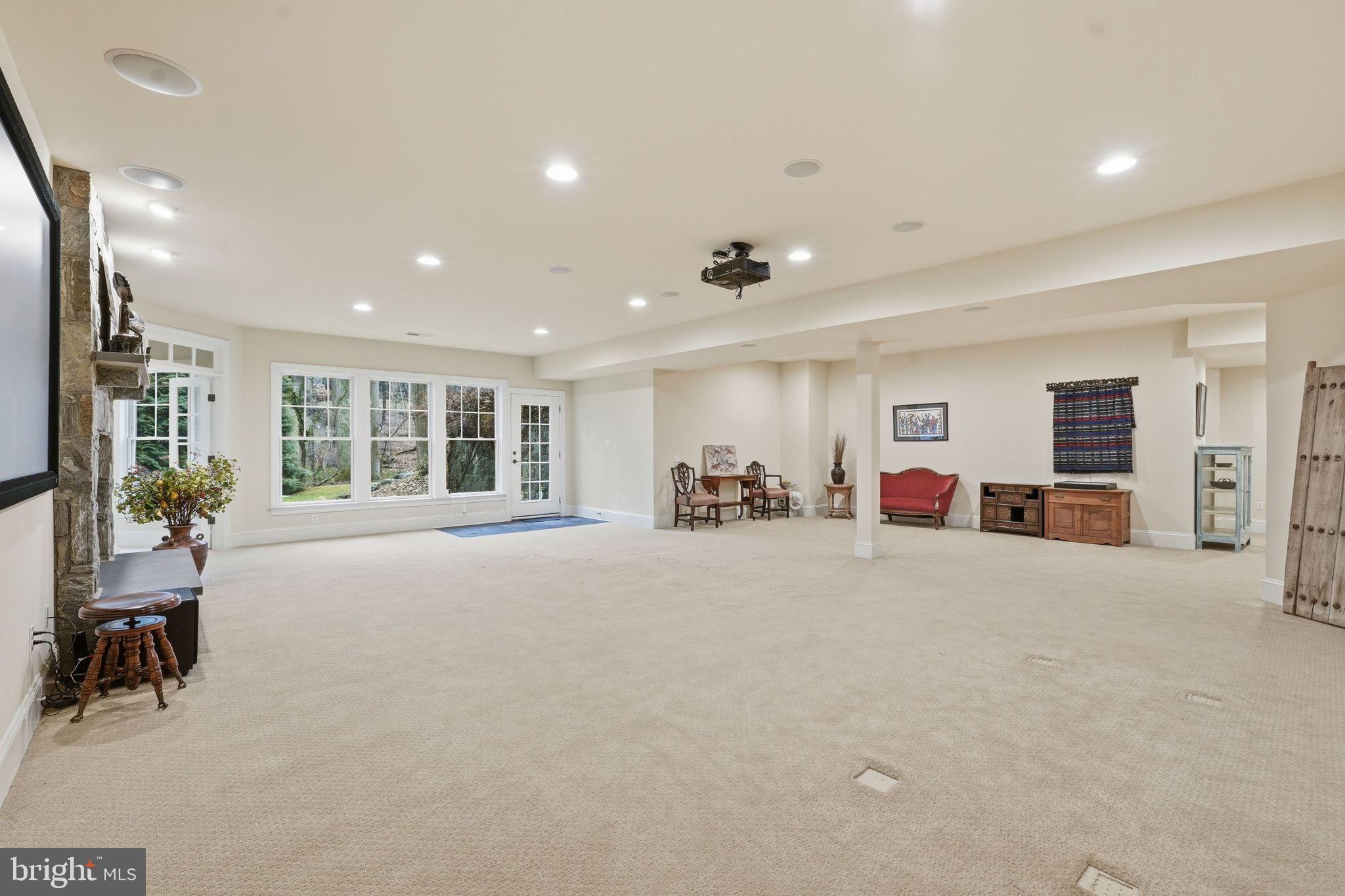 FRANKLIN PARK - Residential