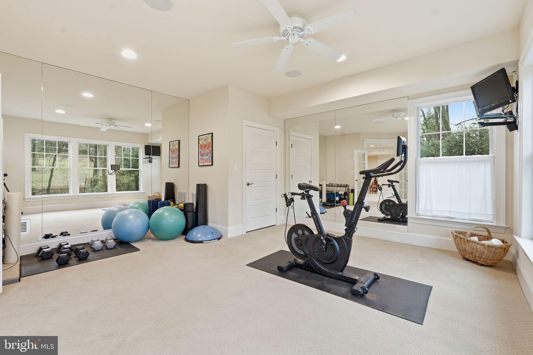 FRANKLIN PARK - Residential