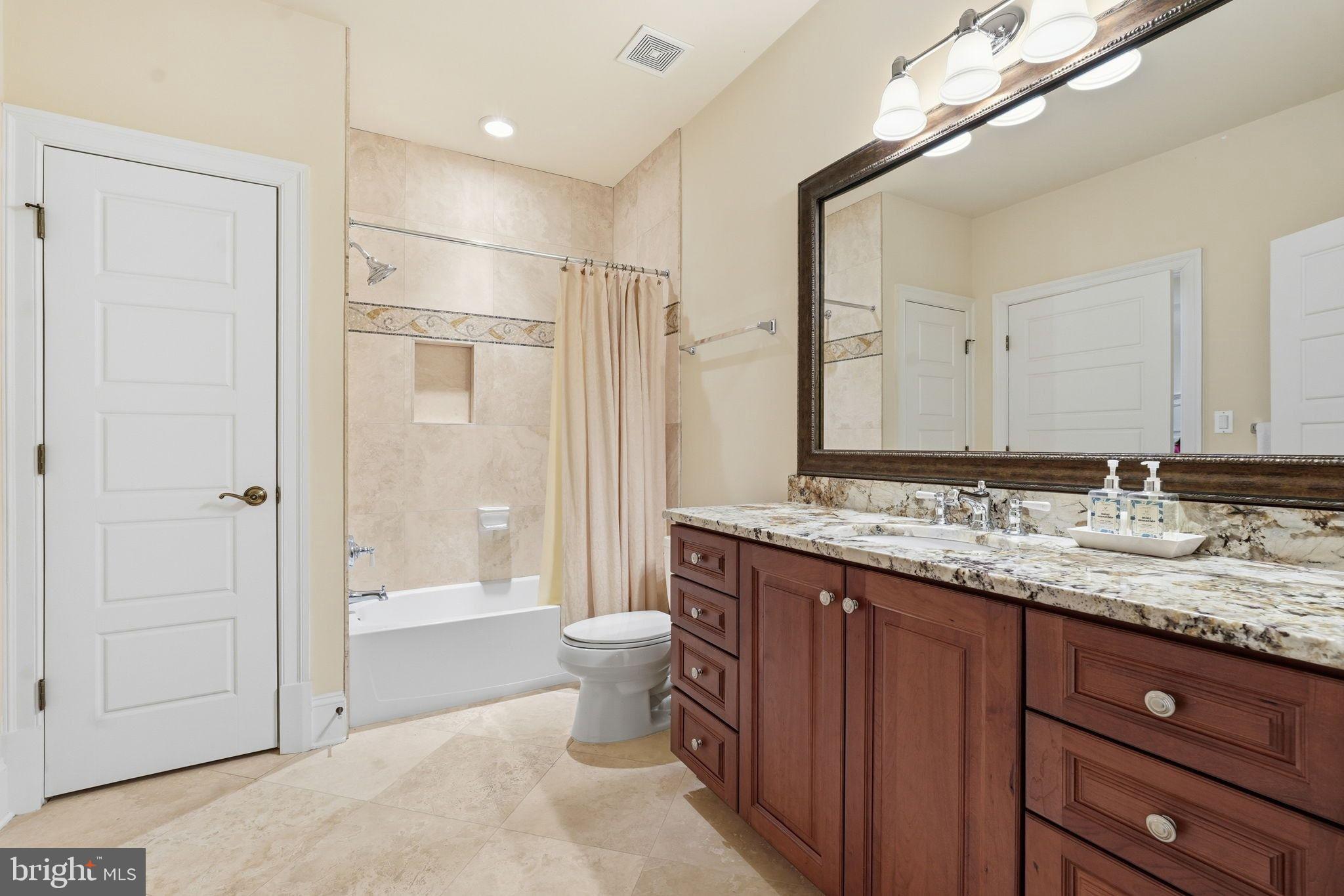 FRANKLIN PARK - Residential