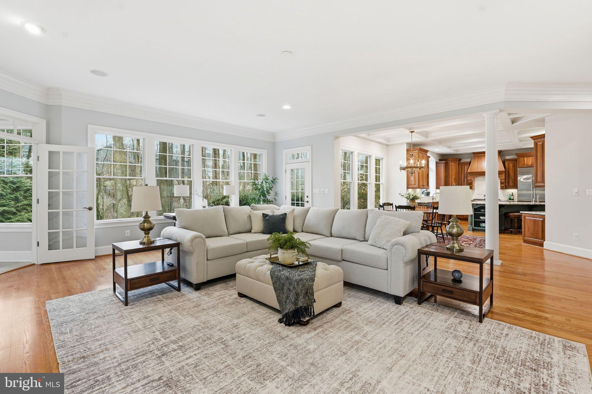 FRANKLIN PARK - Residential