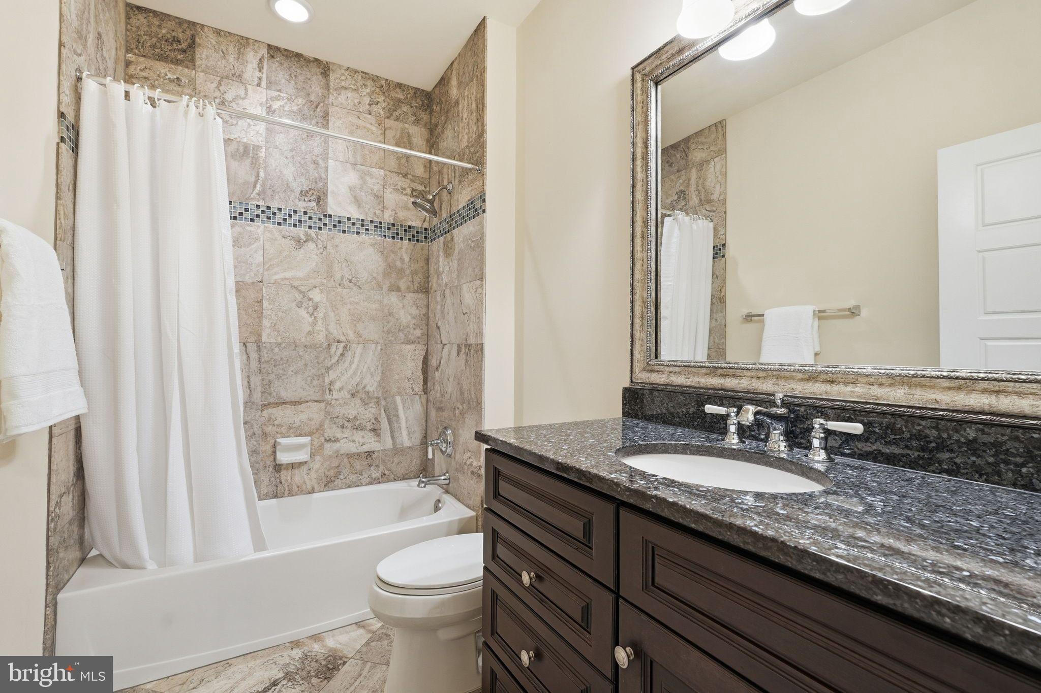 FRANKLIN PARK - Residential