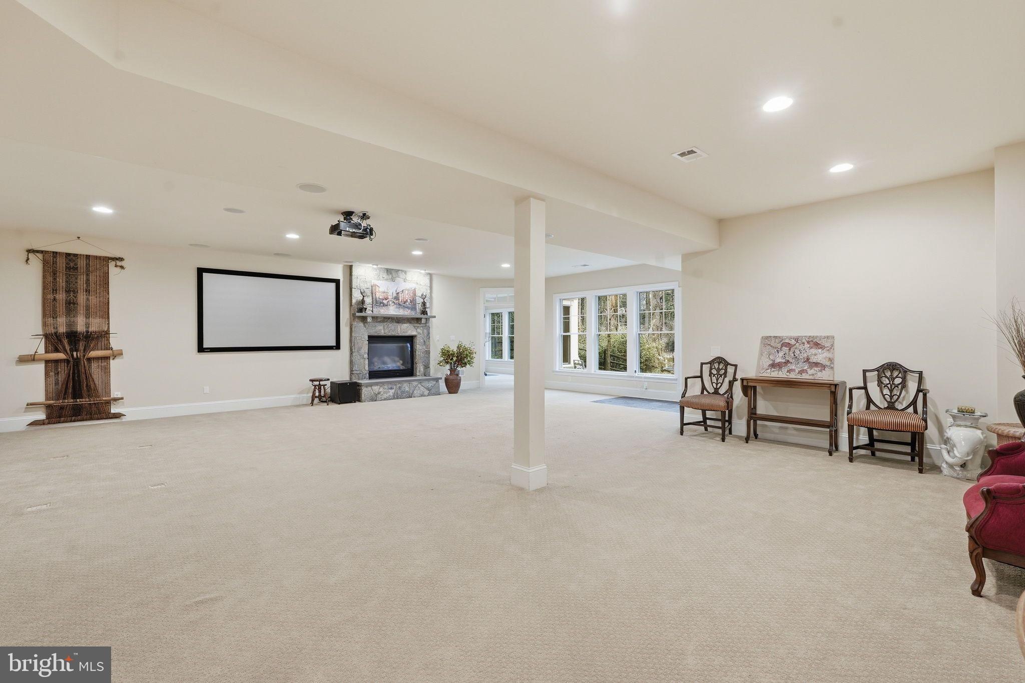 FRANKLIN PARK - Residential