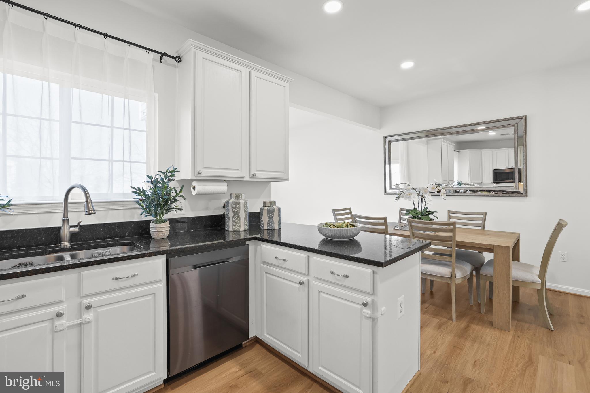 SHEFFIELD MANOR - Residential