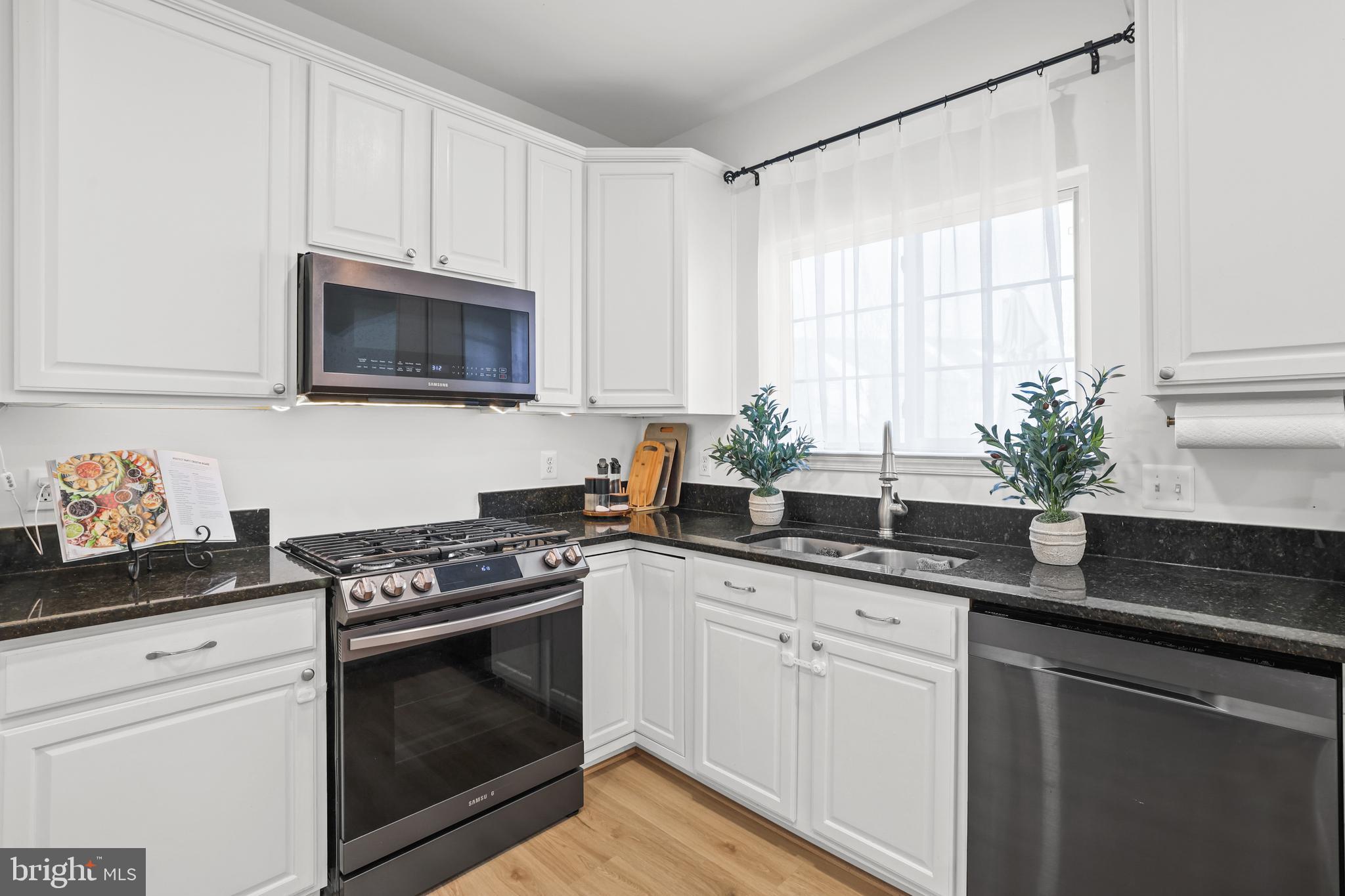 SHEFFIELD MANOR - Residential