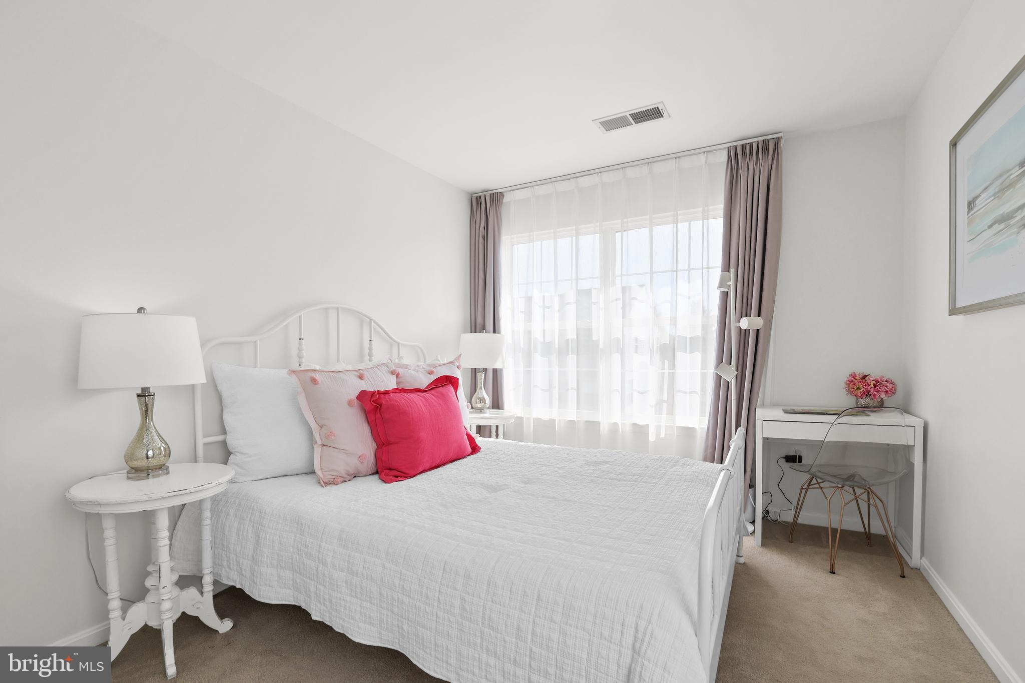 SHEFFIELD MANOR - Residential