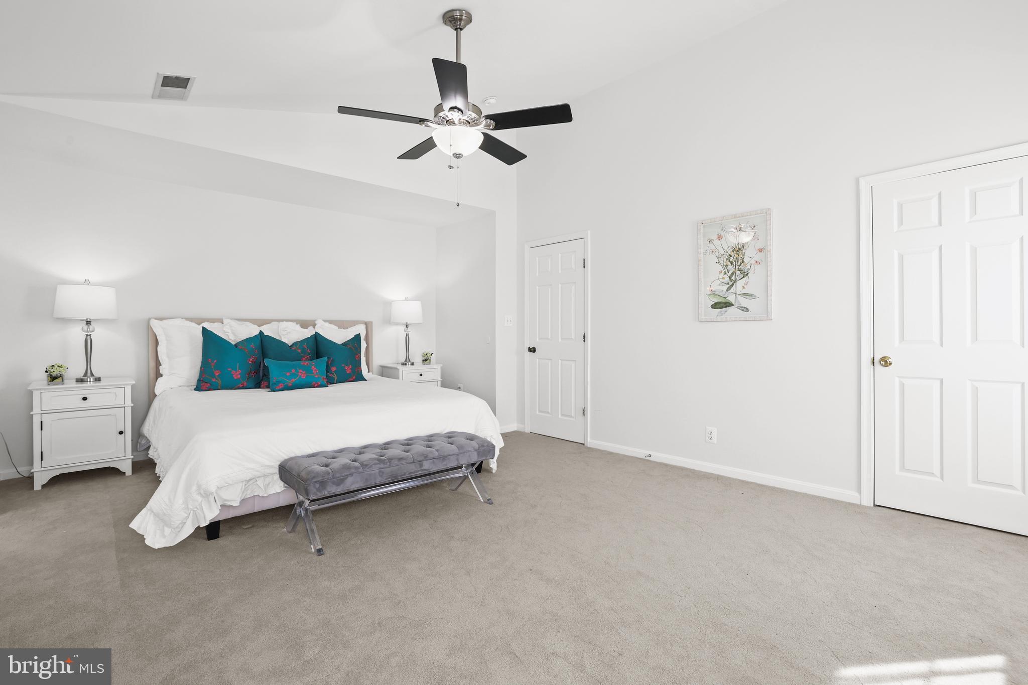 SHEFFIELD MANOR - Residential