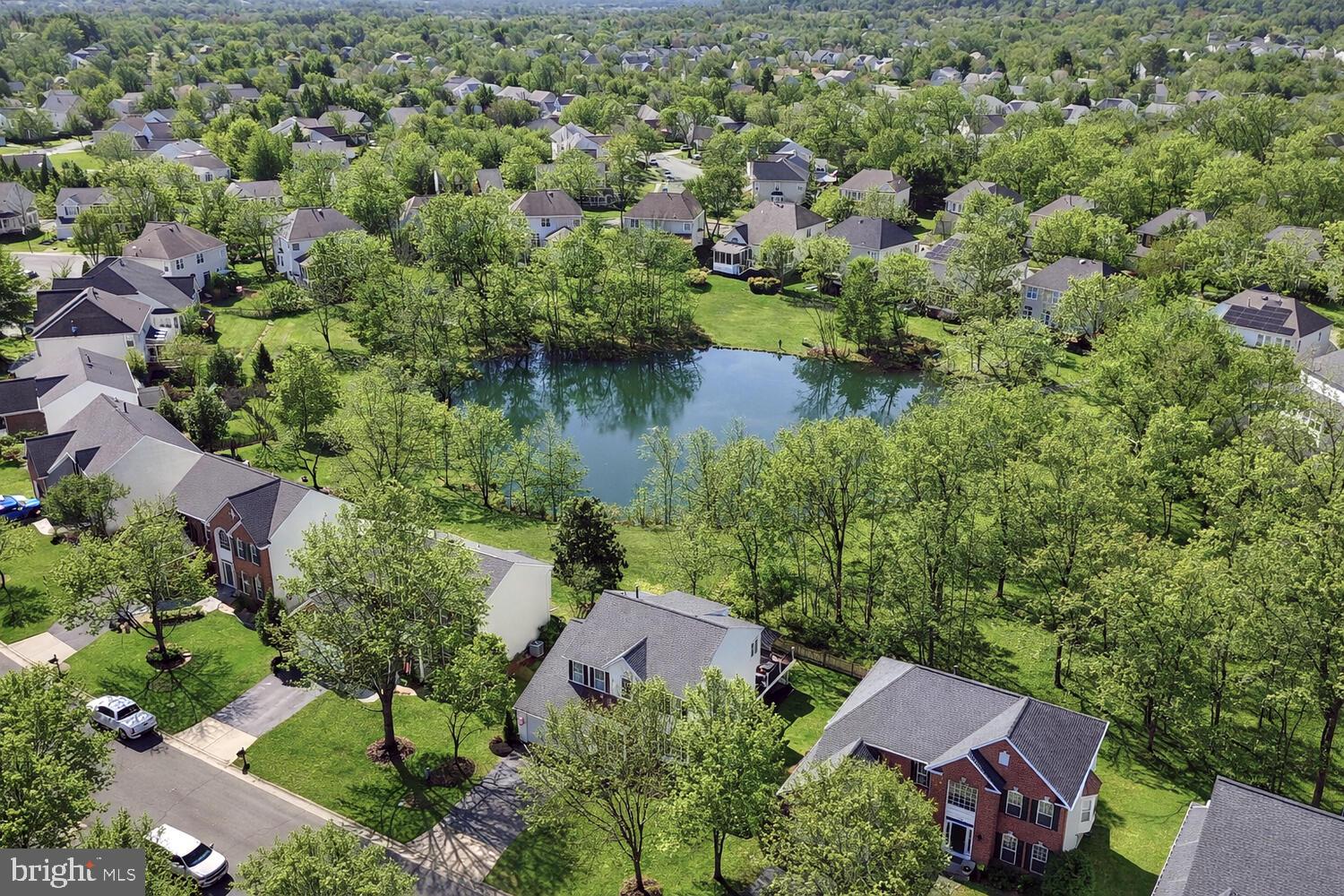 BROADLANDS - Residential