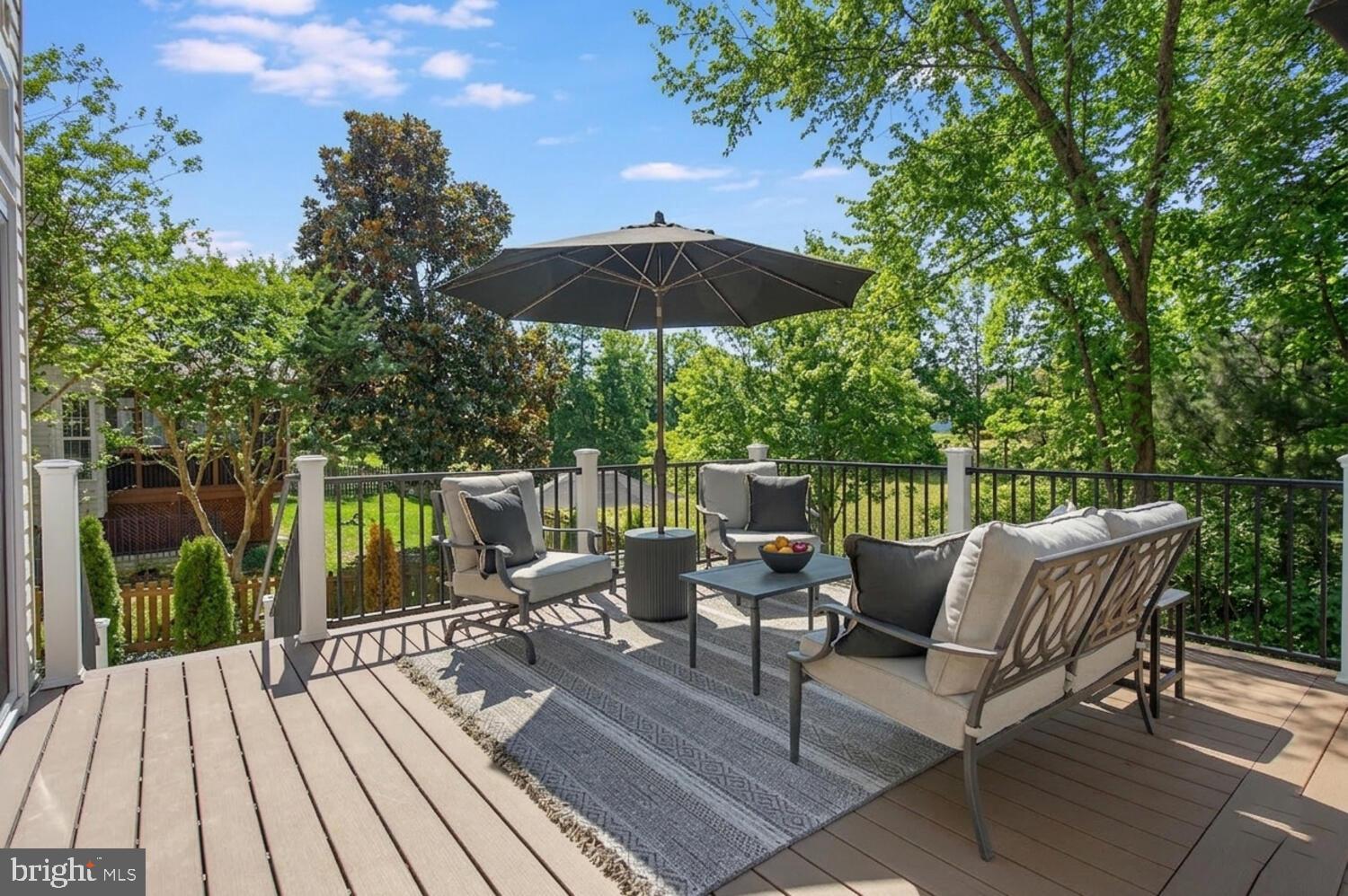 BROADLANDS - Residential