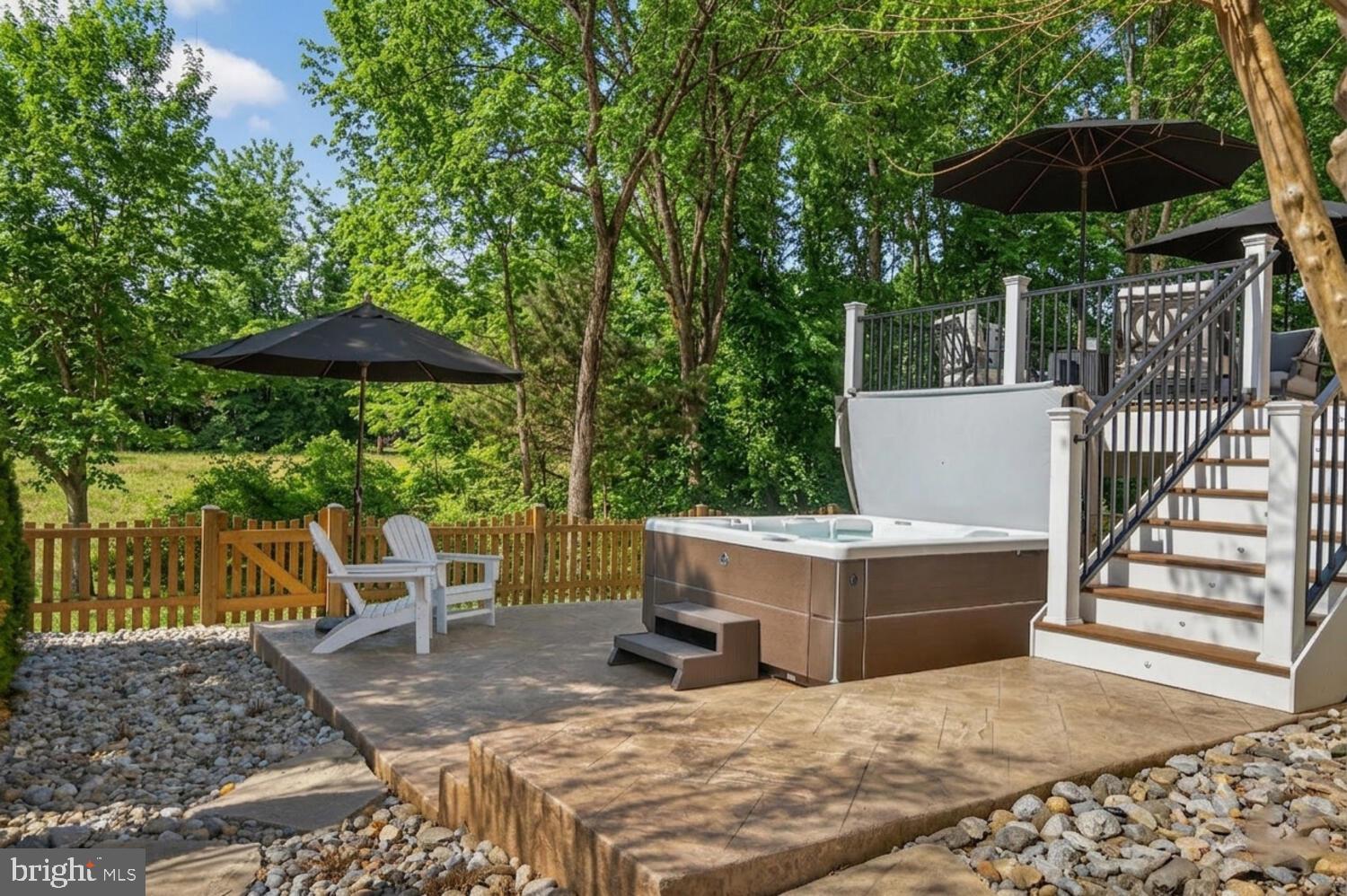 BROADLANDS - Residential