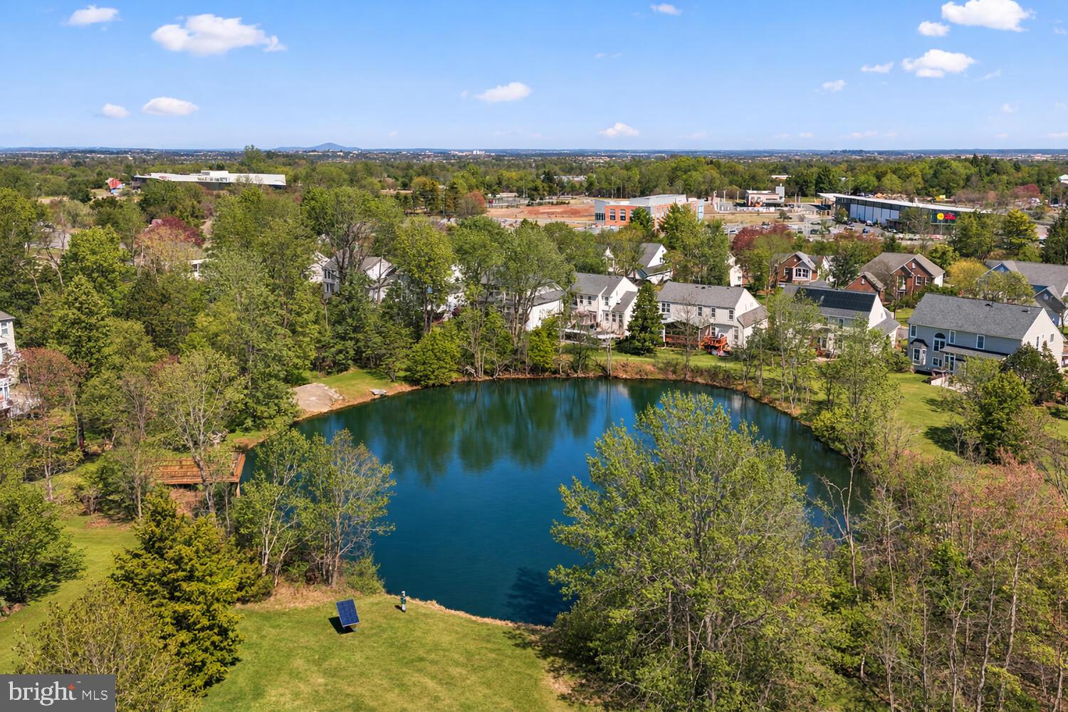 BROADLANDS - Residential