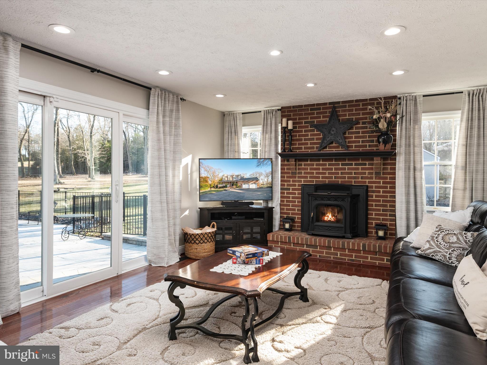 SUMMERFIELD VILLAGE - Residential