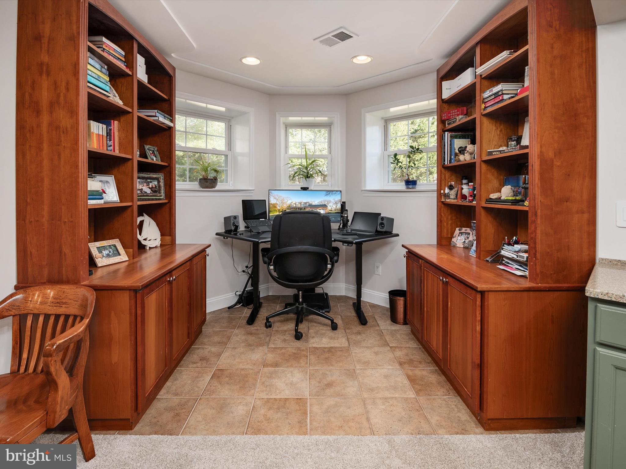 SUMMERFIELD VILLAGE - Residential