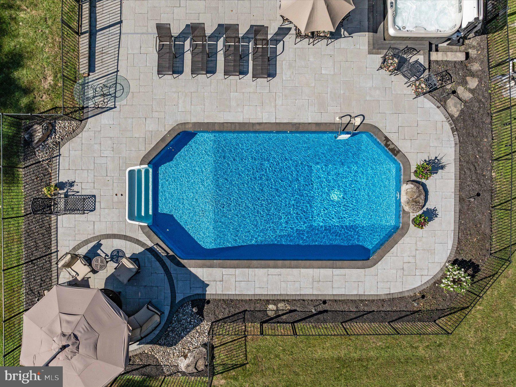 SUMMERFIELD VILLAGE - Residential