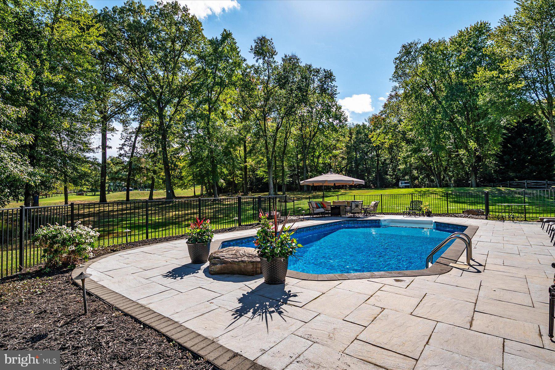 SUMMERFIELD VILLAGE - Residential