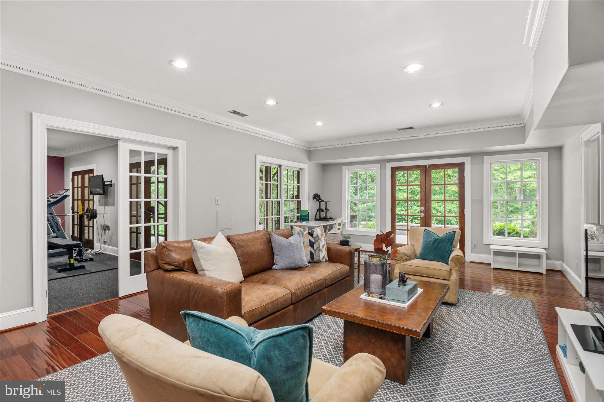 HANNAH HILLS - Residential