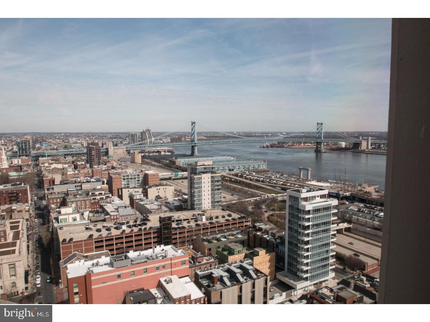 SOCIETY HILL - Residential