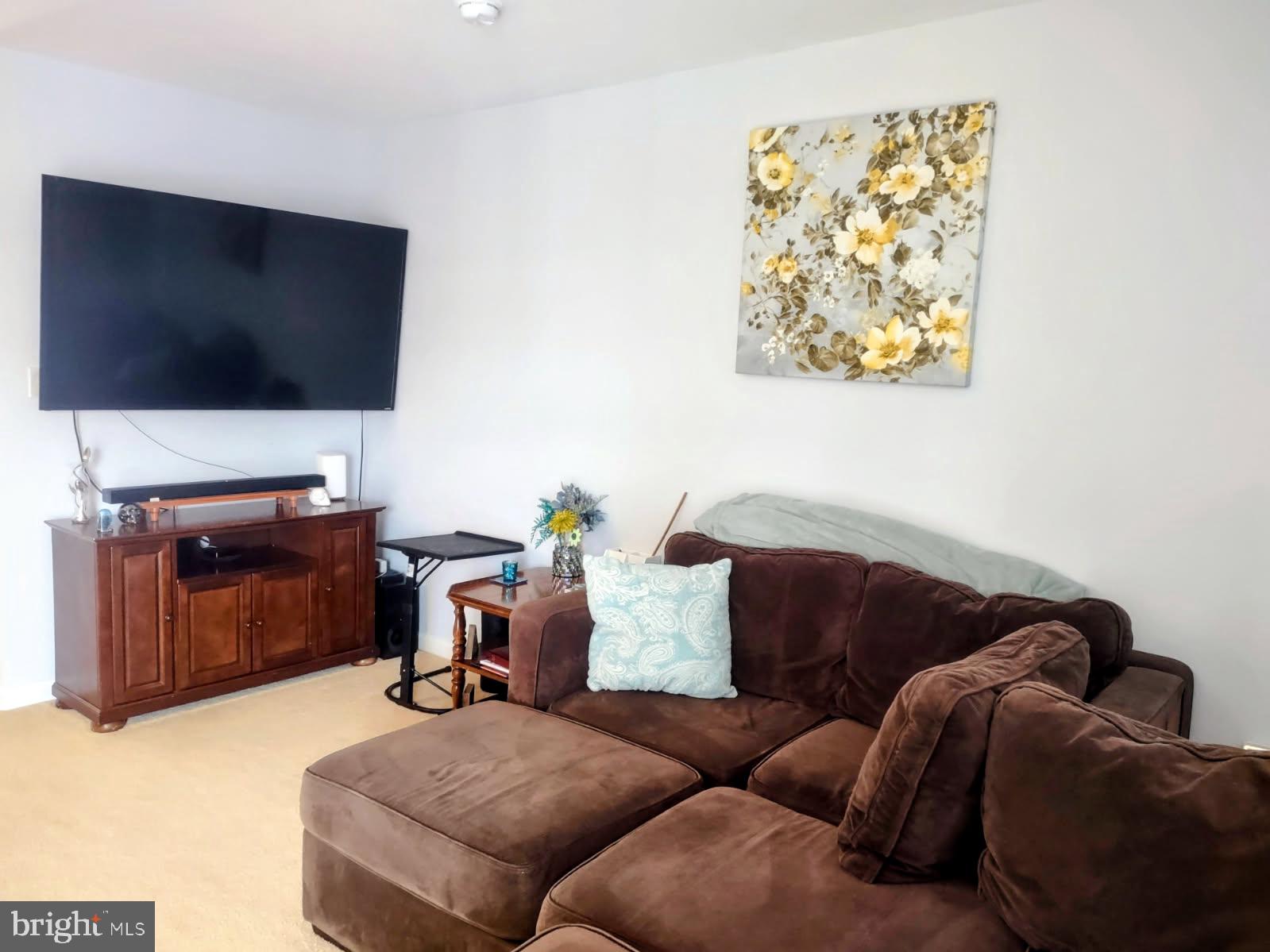 WHELAN CROSSING - Residential