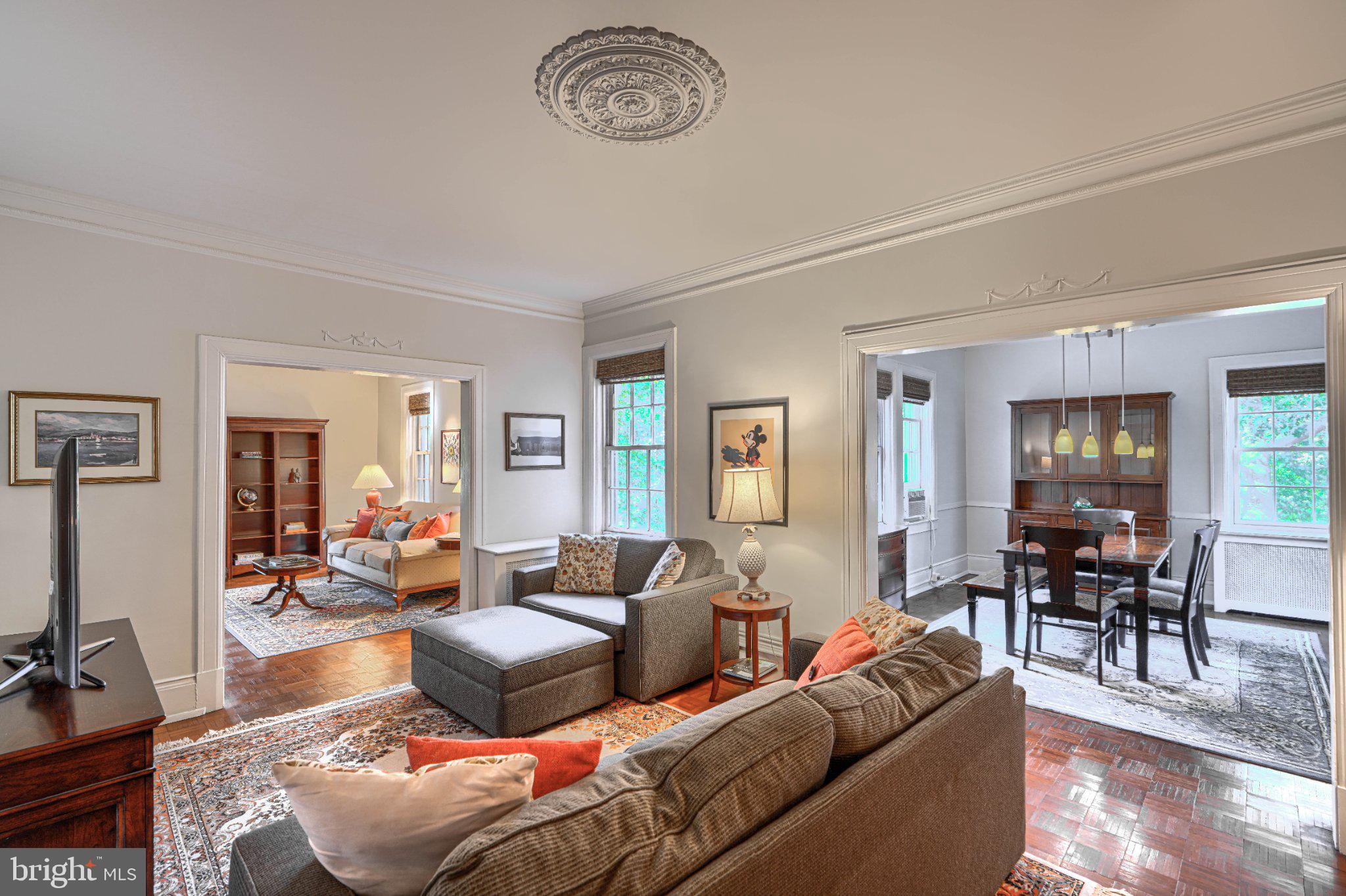 501 W UNIVERSITY PARKWAY B-2