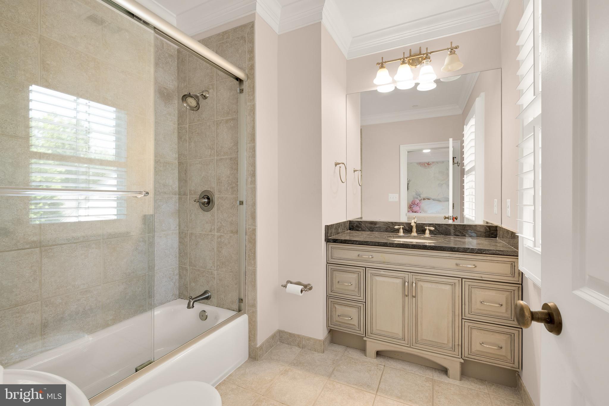 SPRINGFIELD - Residential