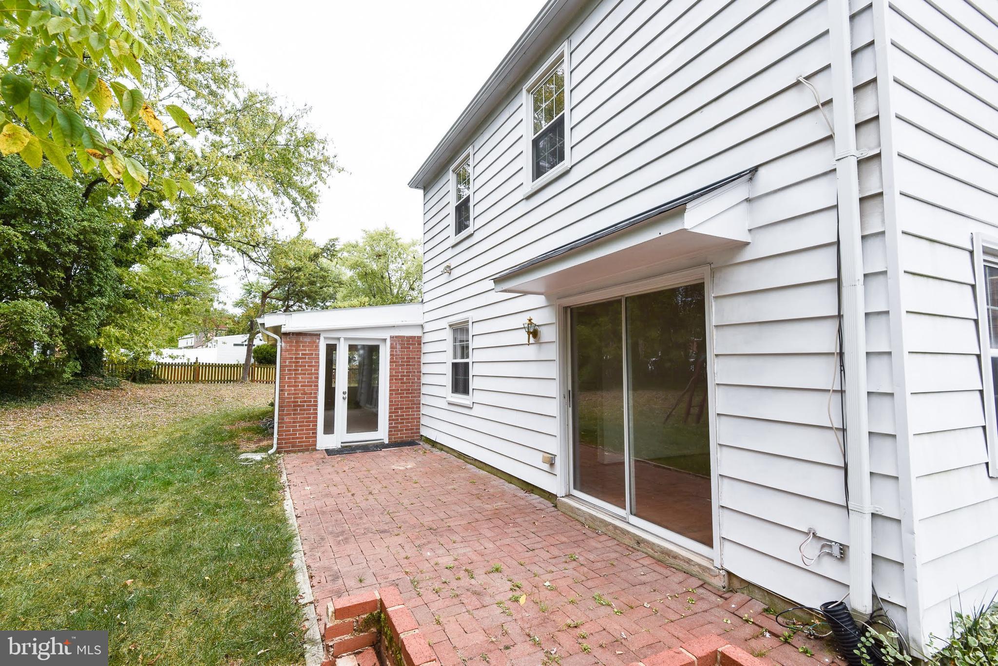 BROOKFIELD - Residential