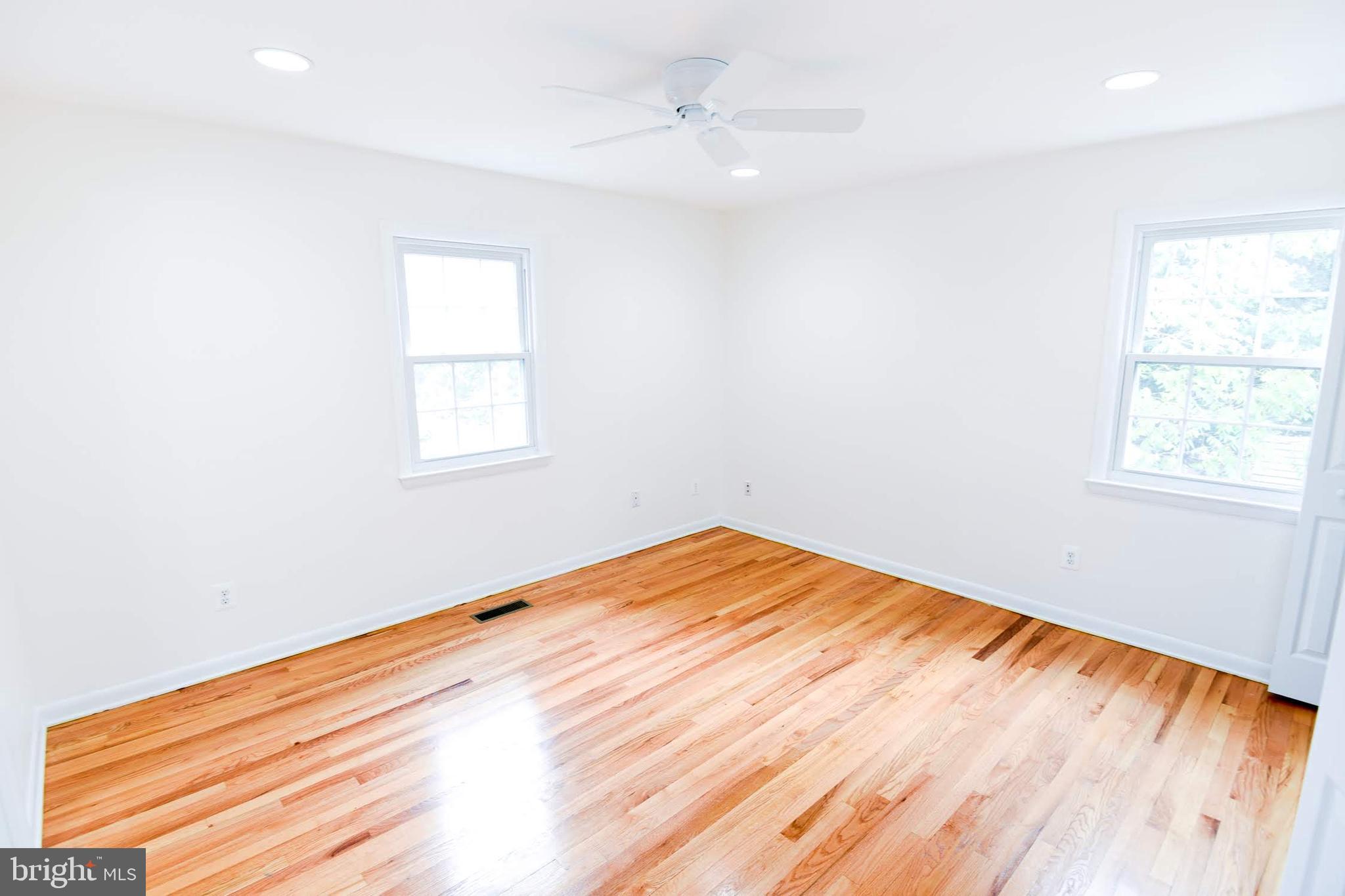 BROOKFIELD - Residential