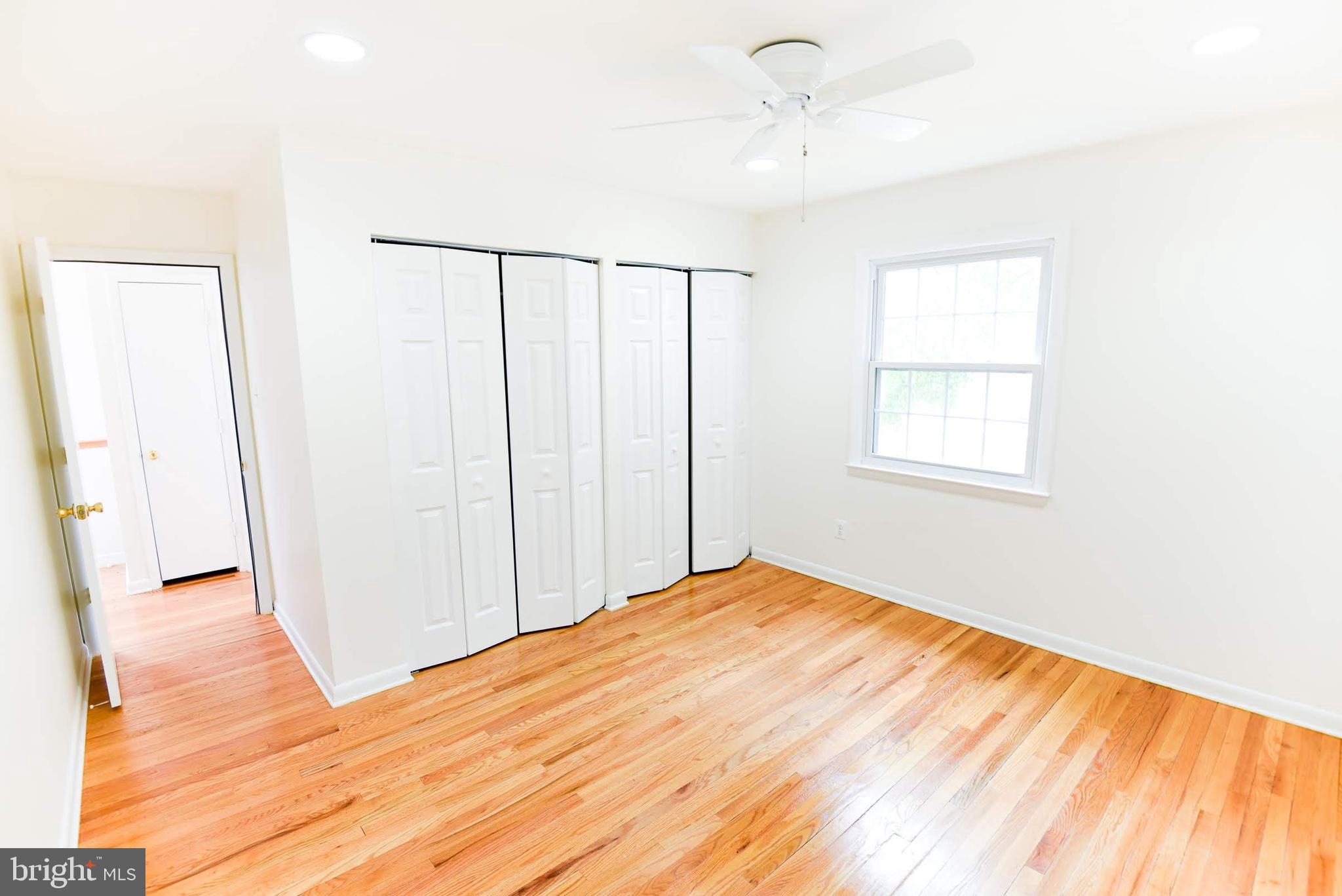 BROOKFIELD - Residential