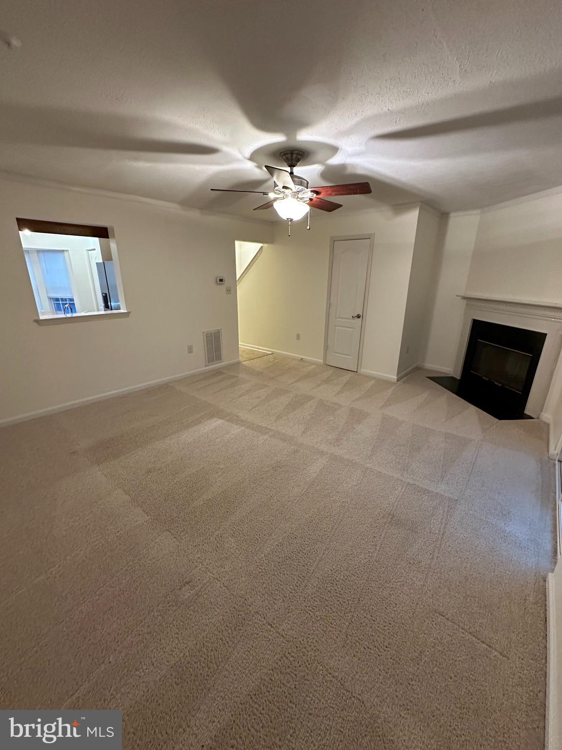 LAUREL GLEN - Residential Lease