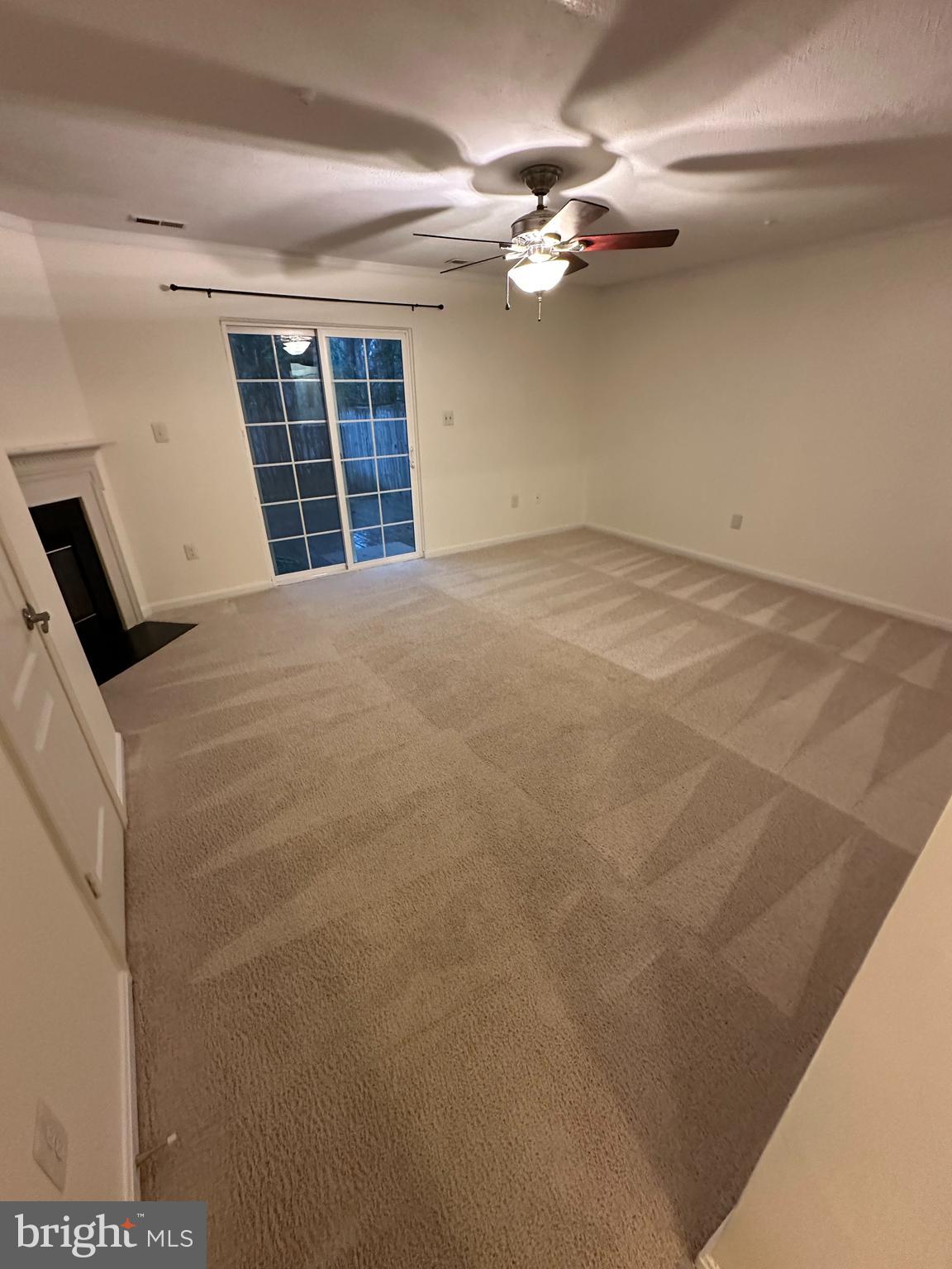 LAUREL GLEN - Residential Lease